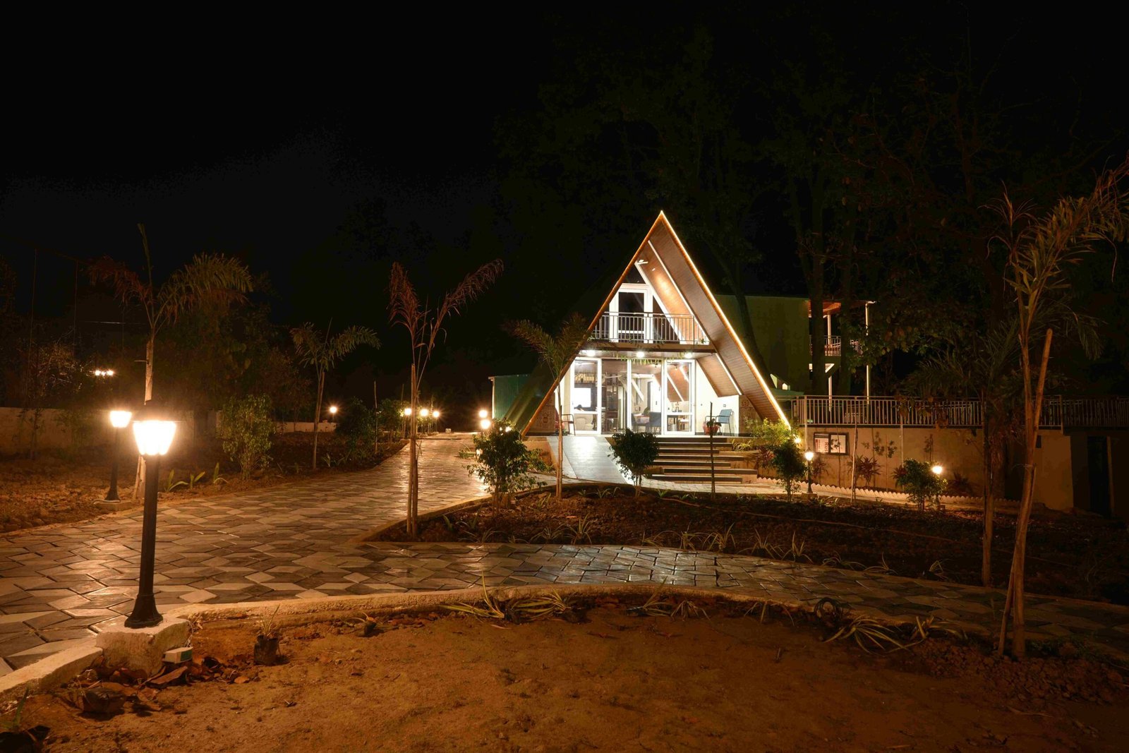 Exterior Ambience